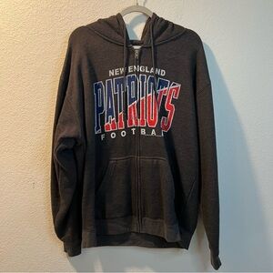 Men’s NFL gear New England Patriots gray zip up hoodie jacket size XL